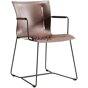 Итальянский Минималистичный Обеденный стул Дизайнерская модель Современное Легкое Роскошное Седло из натуральной кожи Креативный Стул для кабинета