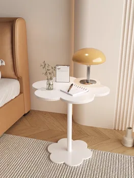 Креативный крайний столик для прикроватной полки в спальне, журнальный столик в кремовом стиле
